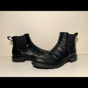 Merrill legacy Chelsea ankle boot.